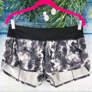 LULULEMON SPEED SHORT DUSTY MAUVE AE028